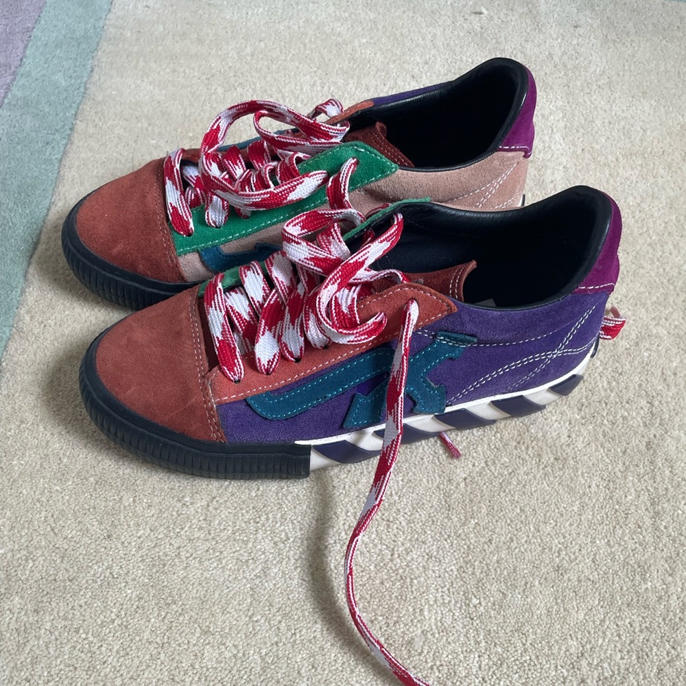Off White Vulcanized multicolor sneakers